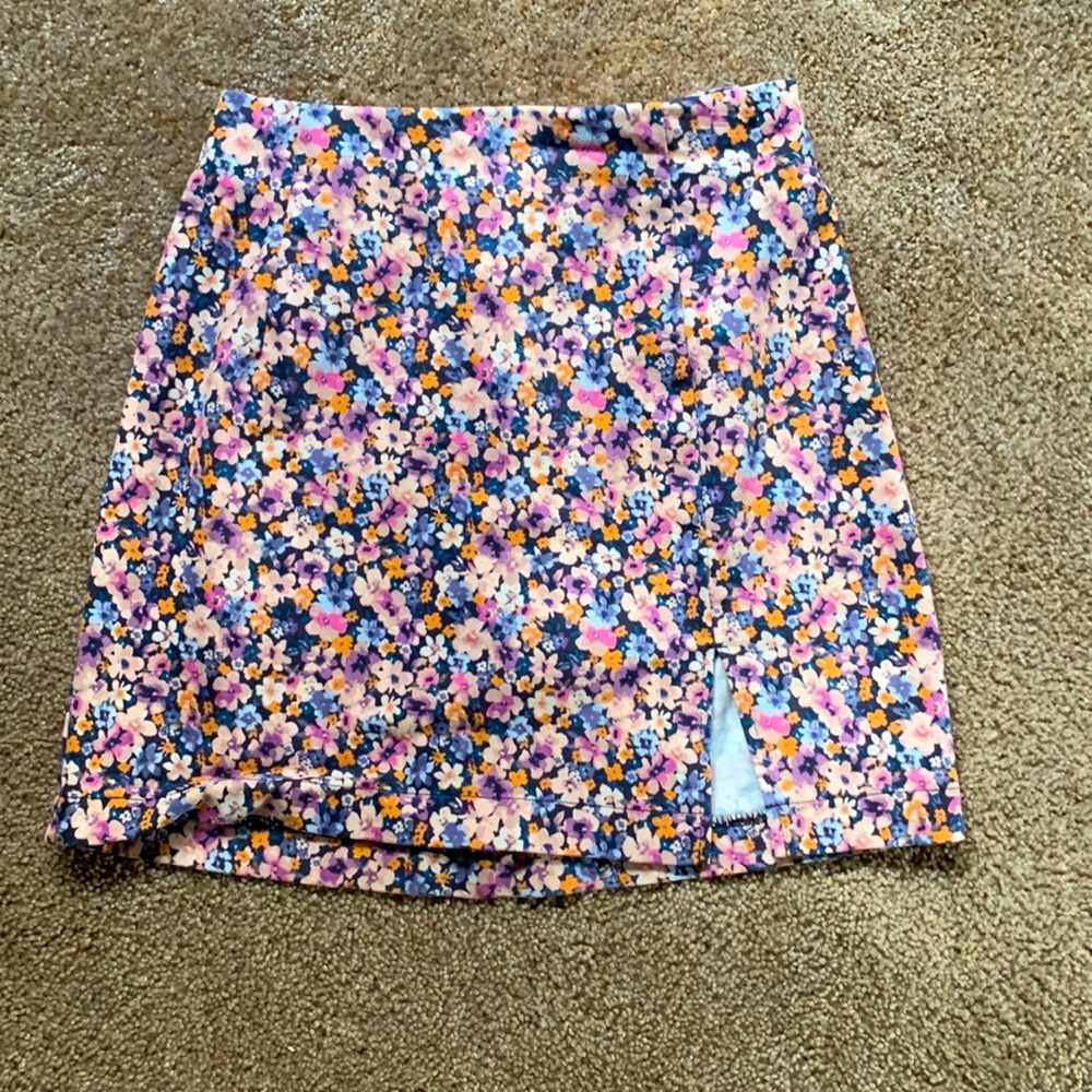Women’s Floral Skirt